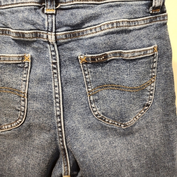 Lee Slim Fit High Waist Washed blue Denim Shorts size 4 - Picture 3 of 10